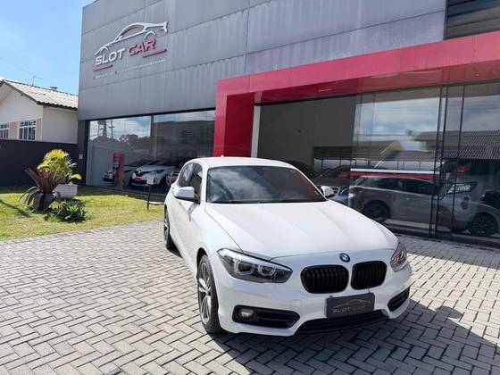 BMW 120i 2.0 16V GASOLINA SPORT 4P AUTOMÁTICO BMW 120i 2.0 16V GASOLINA SPORT 4P AUTOMÁTICO